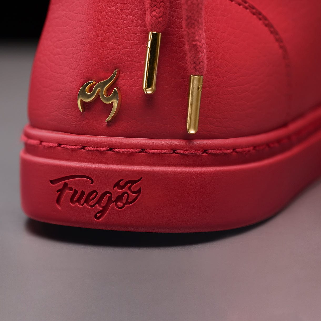 Fuego | High-top | Red