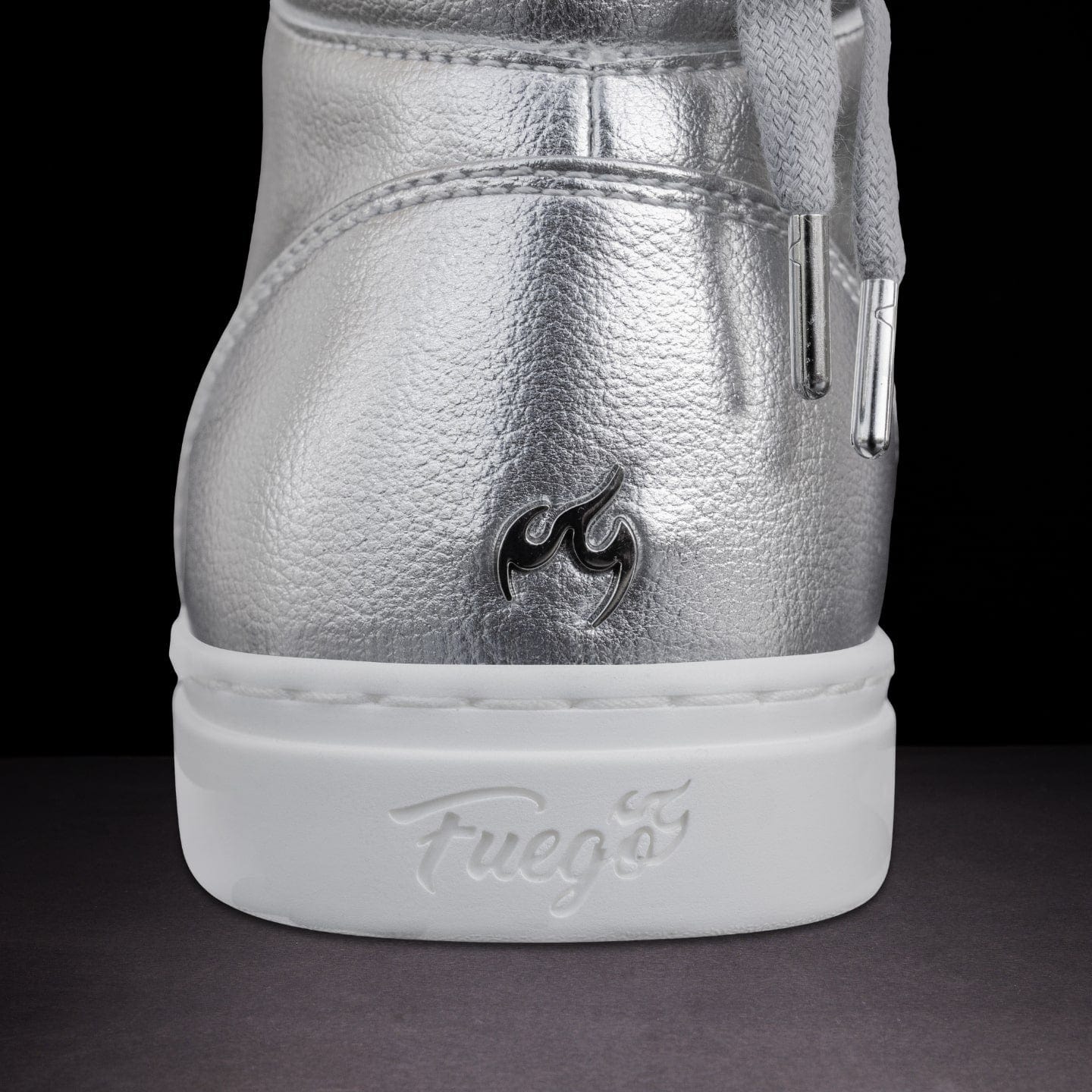 Fuego Shoes Silver | High-top